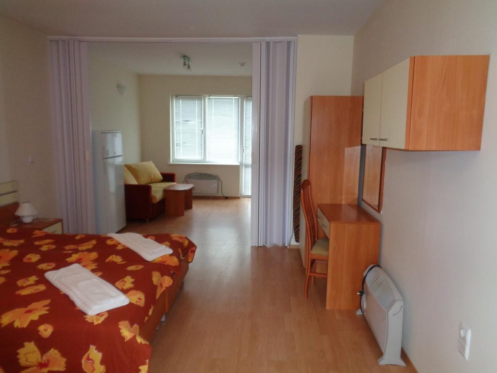 Sa Services Private Apartments, Eagle Rock Complex Beli Iskar Rum bild