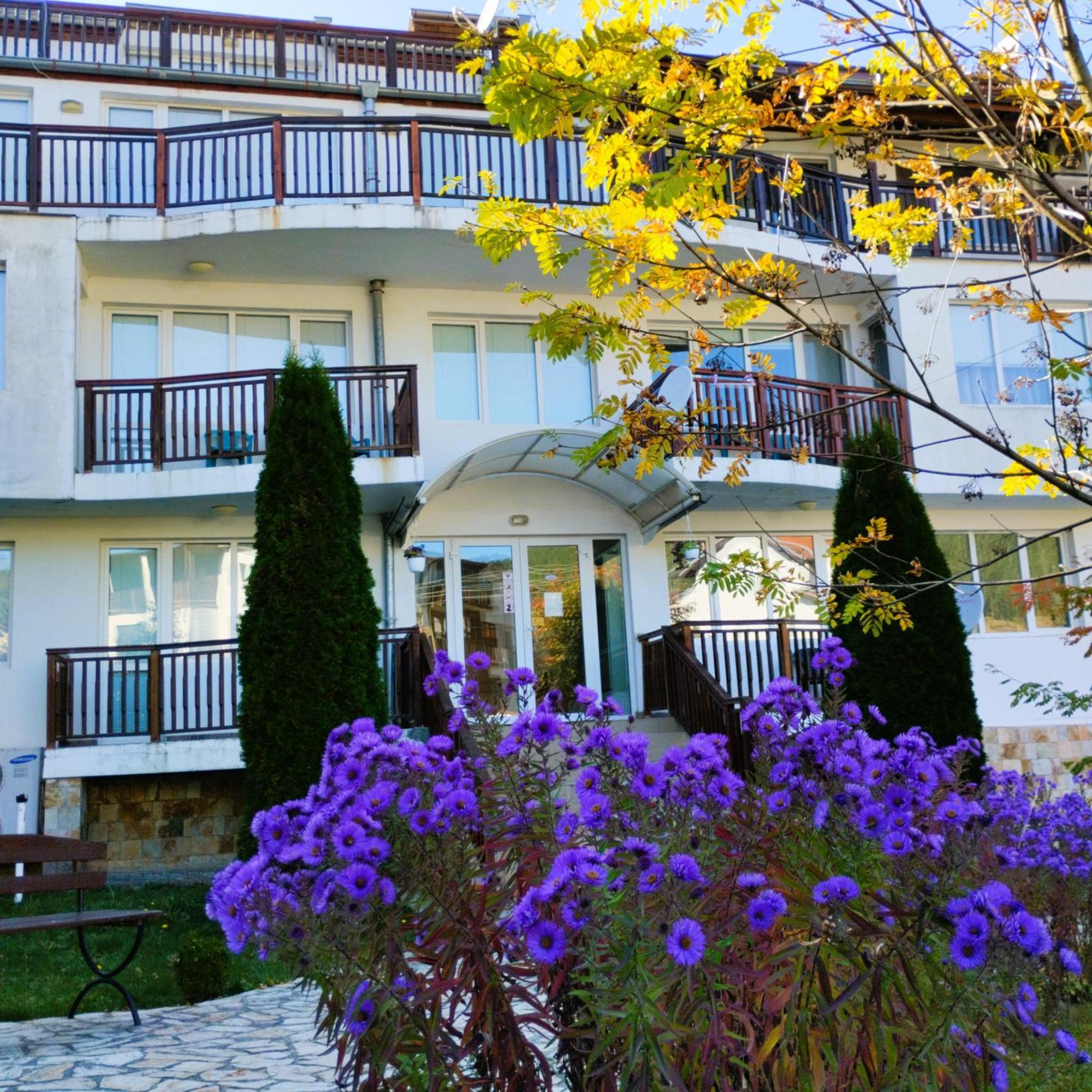 Sa Services Private Apartments, Eagle Rock Complex Beli Iskar Exteriör bild